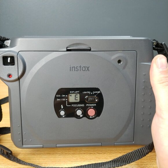 Vintage Fujifilm Instax 100 Instant Film Camera Wide Format Fujinon Lens JAPAN - Picture 5 of 12